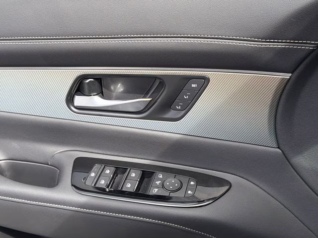 2026 Champagne Silver Metallic Nissan Murano Platinum AWD SUV
