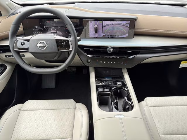 2026 Everest White Pearl/Black Nissan Murano Platinum AWD SUV