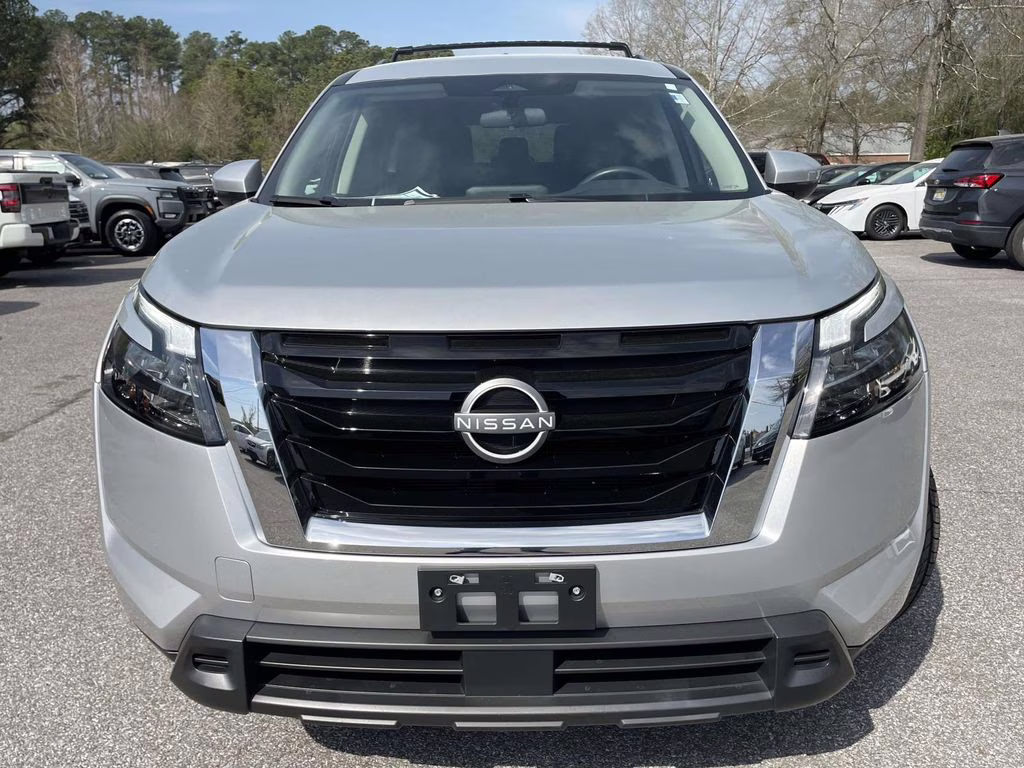 2024 Brilliant Silver Metallic Nissan Pathfinder SV 4X4 SUV