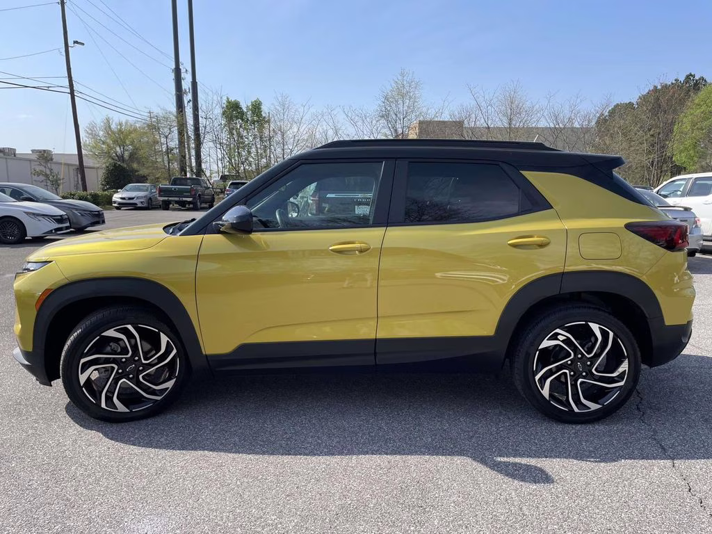 2024 Nitro Yellow Metallic Chevrolet Trailblazer RS FWD SUV