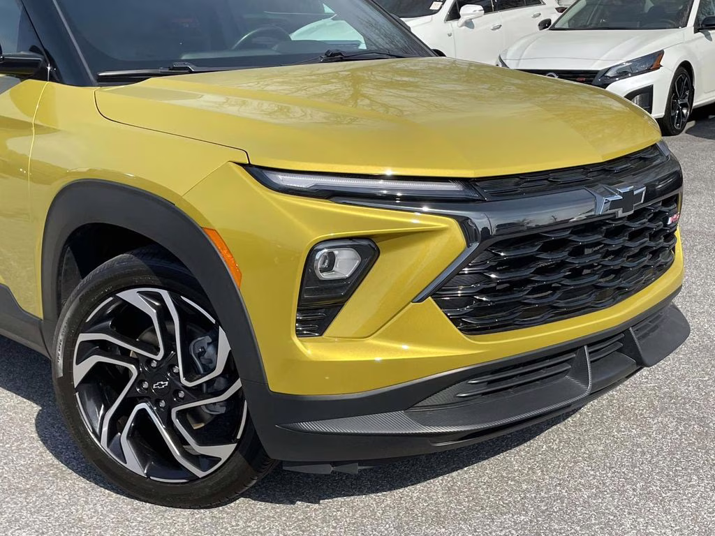 2024 Nitro Yellow Metallic Chevrolet Trailblazer RS FWD SUV