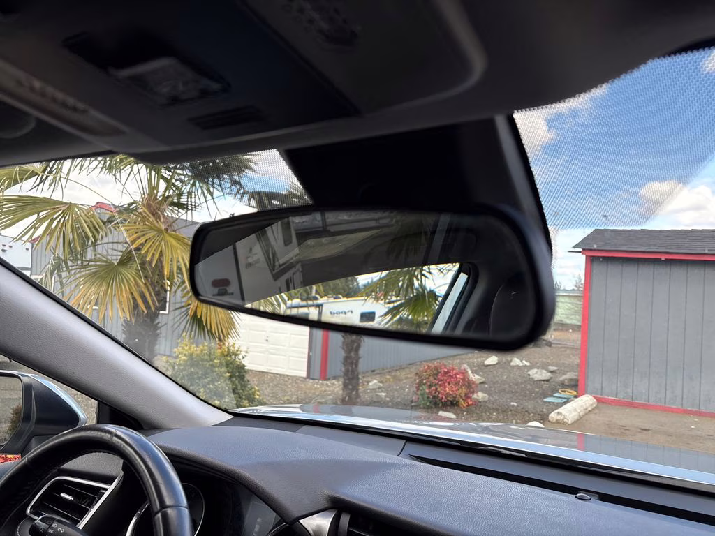 2019 Celestial Silver Metallic Toyota Camry SE FWD Sedan