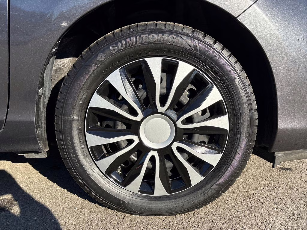 2014 Magnetic Gray Metallic Toyota Prius c Three FWD Hatchback