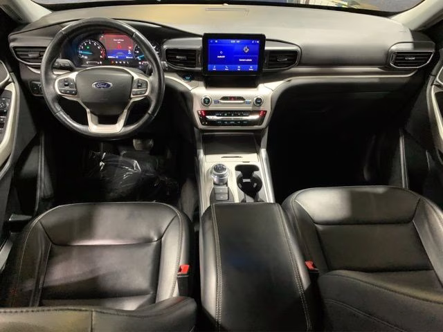 2022 Black Metallic Ford Explorer XLT 4X4 SUV