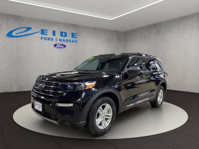 2022 Black Metallic Ford Explorer XLT 4X4 SUV