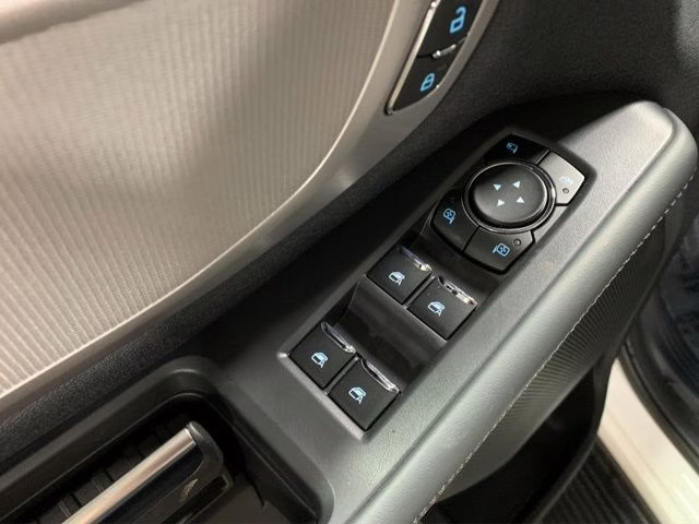 2026 Star White Metallic Tri-Coat Ford Expedition Active 4X4 SUV