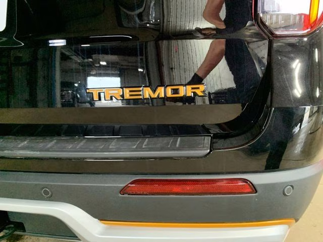 2026 Agate Black Metallic Ford Explorer Tremor 4X4 SUV