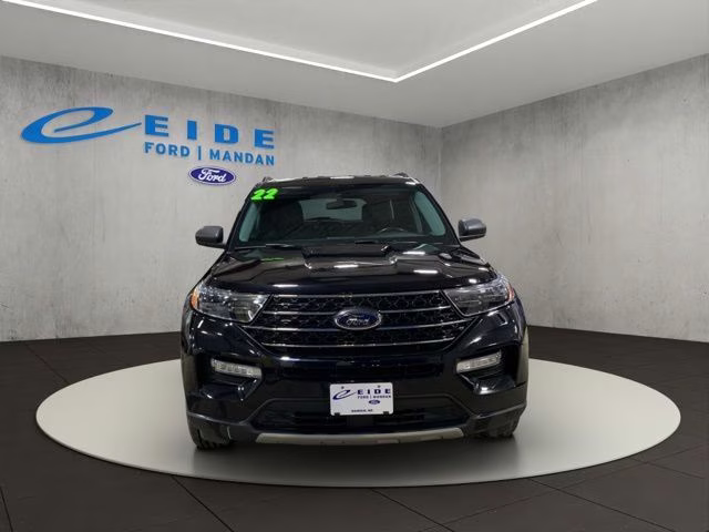 2022 Black Metallic Ford Explorer XLT 4X4 SUV
