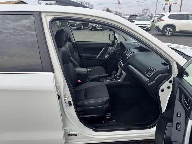 2018 Crystal White Pearl Subaru Forester 2.0XT Premium AWD Crossover