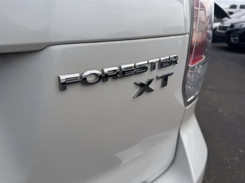2018 Crystal White Pearl Subaru Forester 2.0XT Premium AWD Crossover