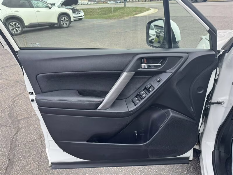 2018 Crystal White Pearl Subaru Forester 2.0XT Premium AWD Crossover