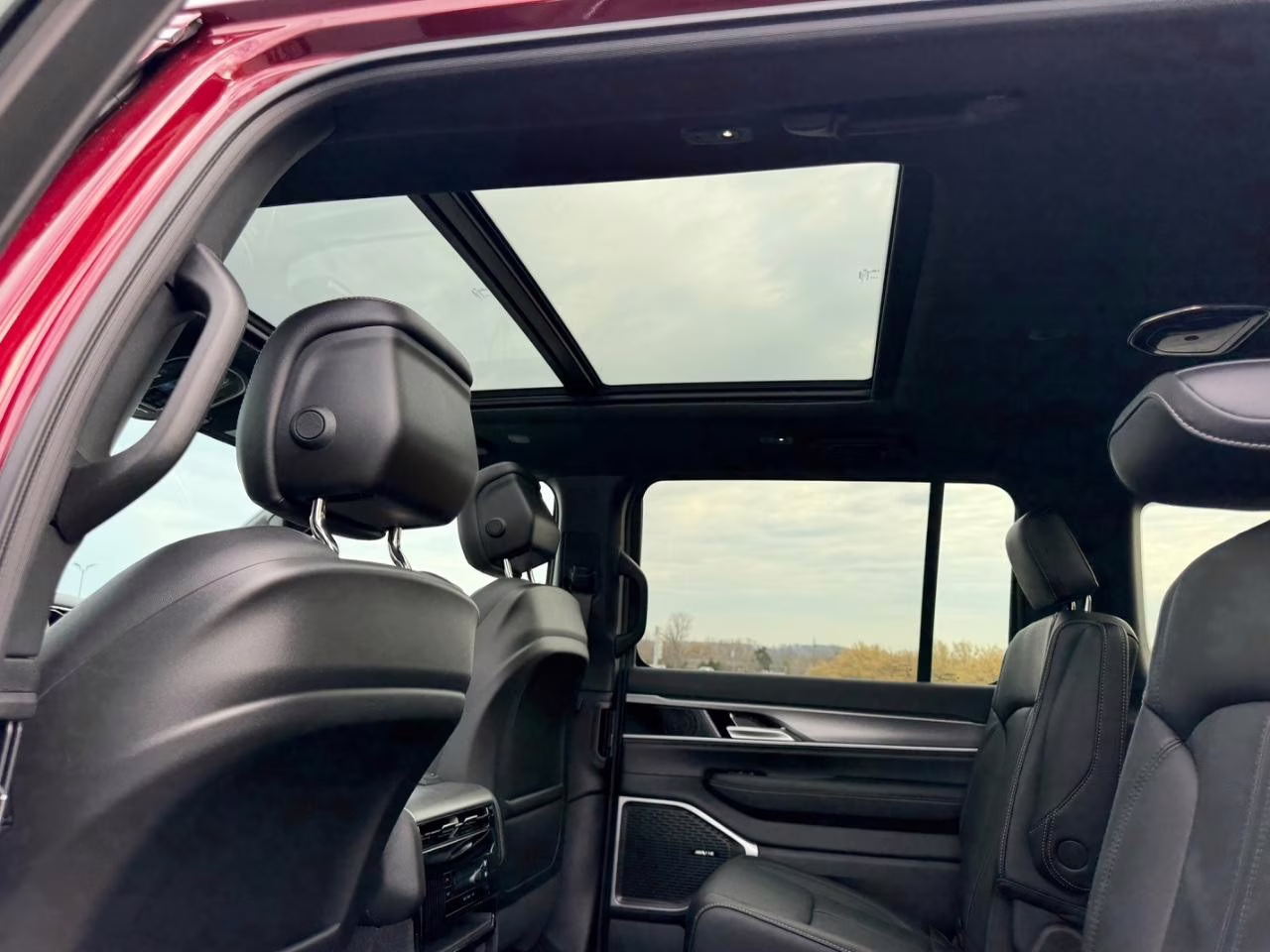 2026 Velvet Red Pearlcoat Jeep Grand Wagoneer 4x4 4X4 SUV