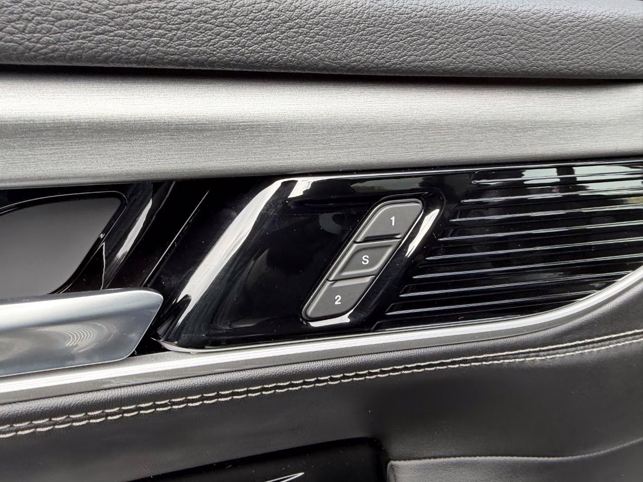 2026 High Gloss Black Jeep Grand Wagoneer Limited Reserve 4X4 SUV