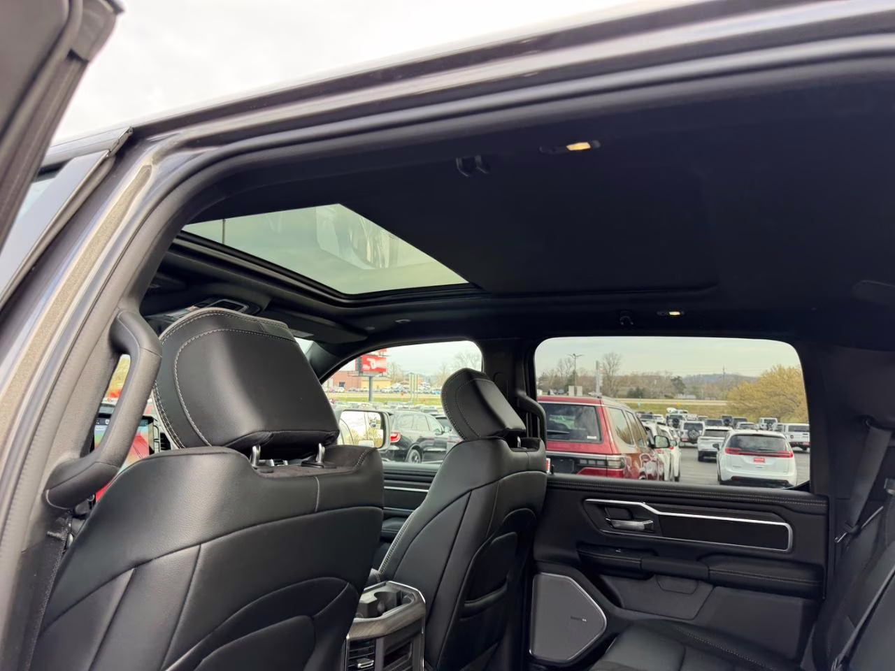 2026 Diamond Black Crystal Pearlcoat Ram 1500 Laramie 4X4 Truck