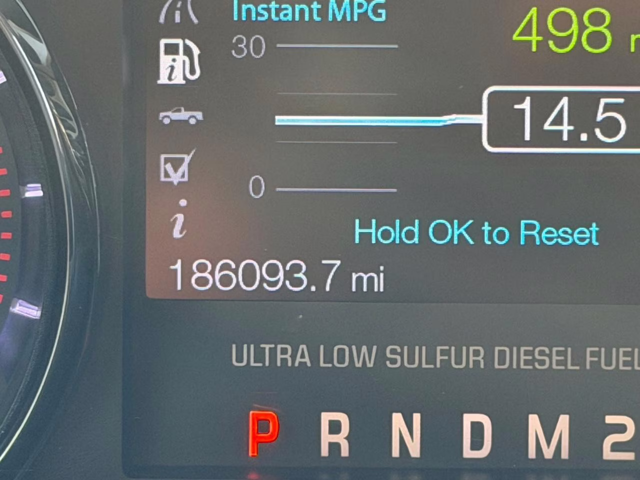 2015 White Platinum Metallic Tri-Coat Ford Super Duty F-250 SRW Lariat 4X4 Truck