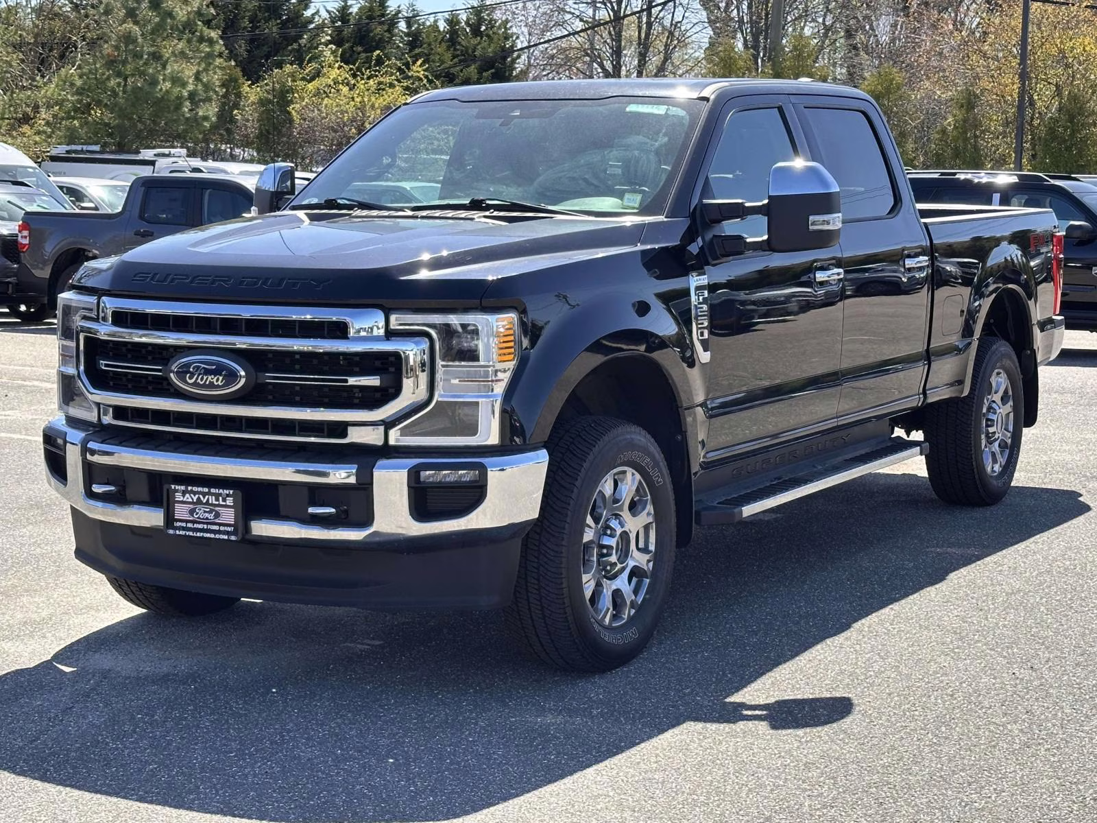 2021 Agate Black Metallic Ford Super Duty F-250 SRW LARIAT 4WD Crew Cab 6.75' Box 4X4 Truck