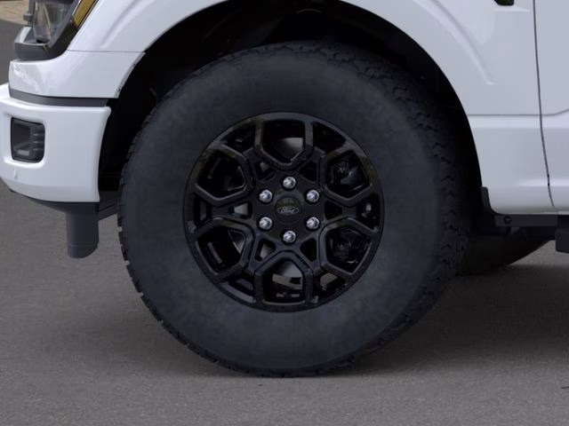 2026 Oxford White Ford F-150 XLT 4X4 Truck