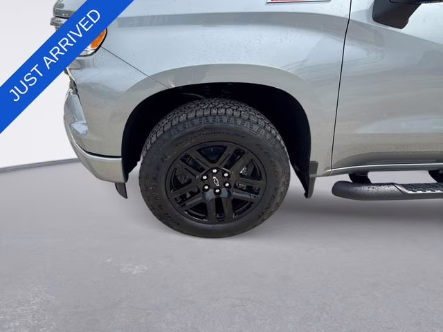 2026 Sterling Gray Metallic Chevrolet Silverado 1500 RST 4X4 Truck