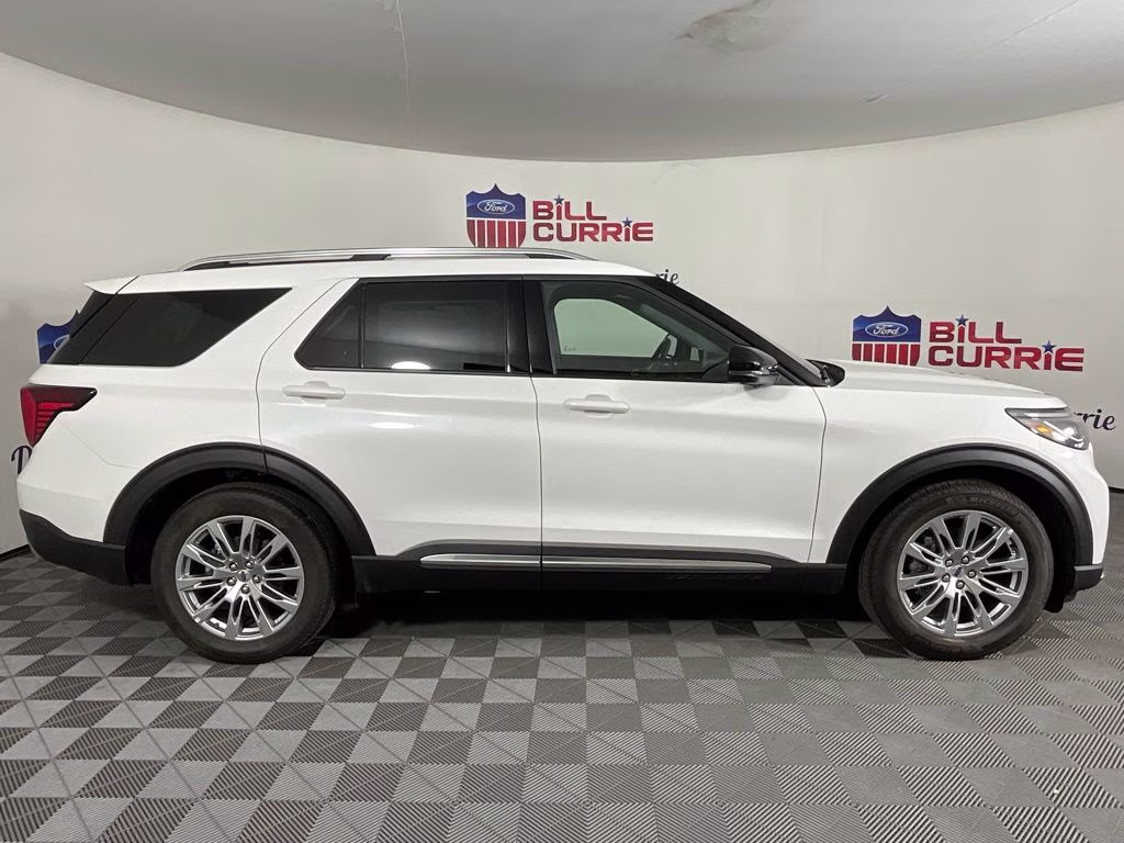 2026 White Ford Explorer Platinum RWD SUV