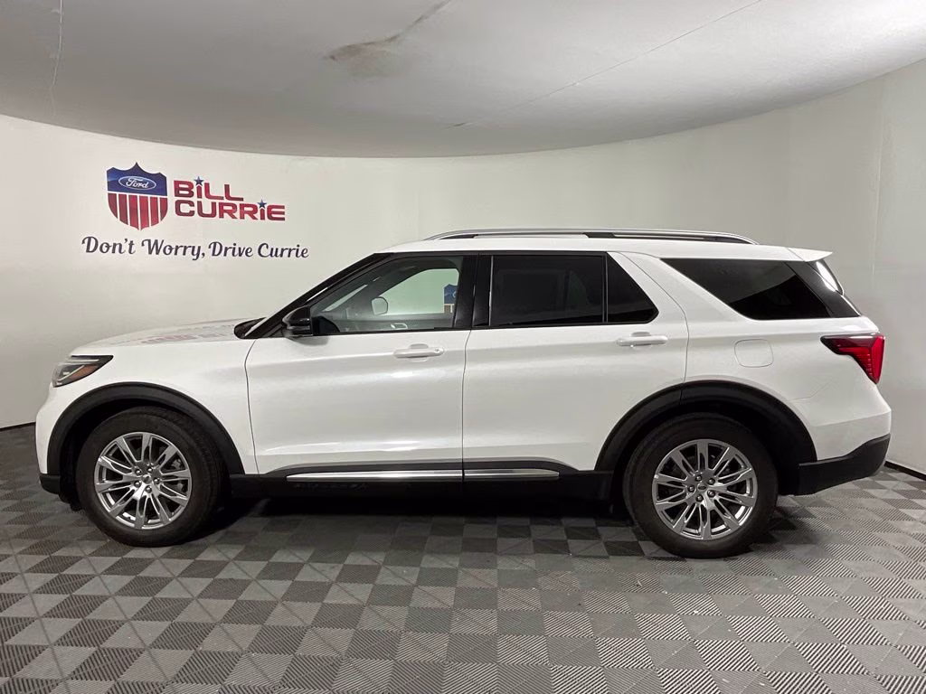 2026 White Ford Explorer Platinum RWD SUV