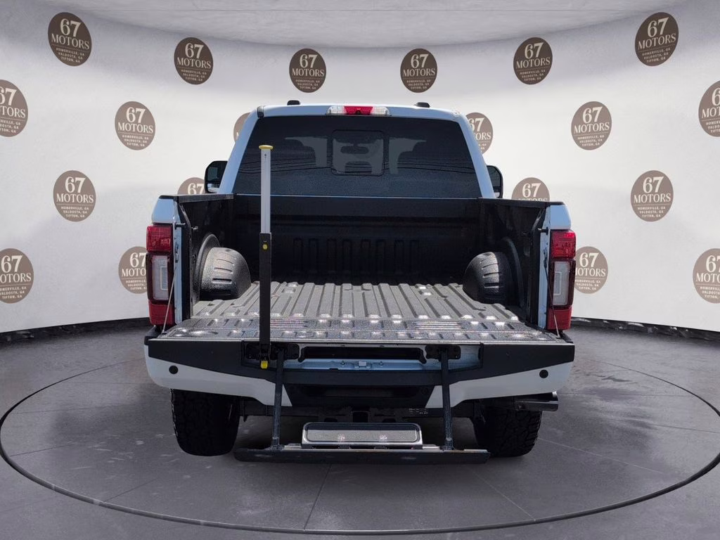 2020 White Metallic Ford Super Duty F-250 SRW Platinum 4X4 Truck