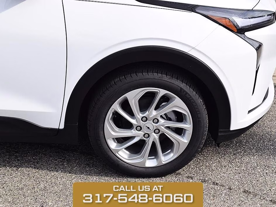 2027 Summit White Chevrolet Bolt EV LT FWD SUV