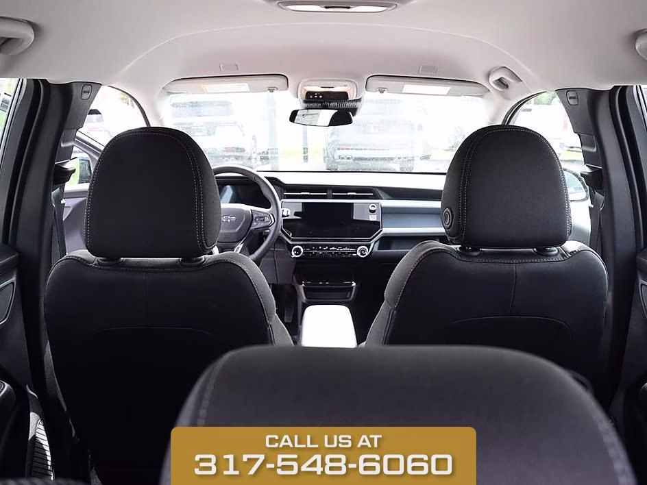 2027 Summit White Chevrolet Bolt EV LT FWD SUV