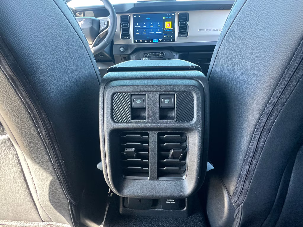 2026 Avalanche Gray Ford Bronco Outer Banks 4X4 SUV