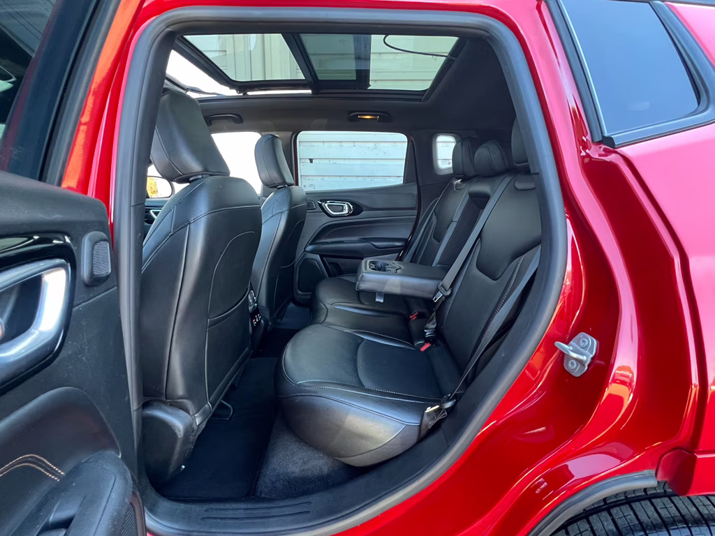 2022 Redline Pearlcoat Jeep Compass (RED) Edition 4X4 SUV