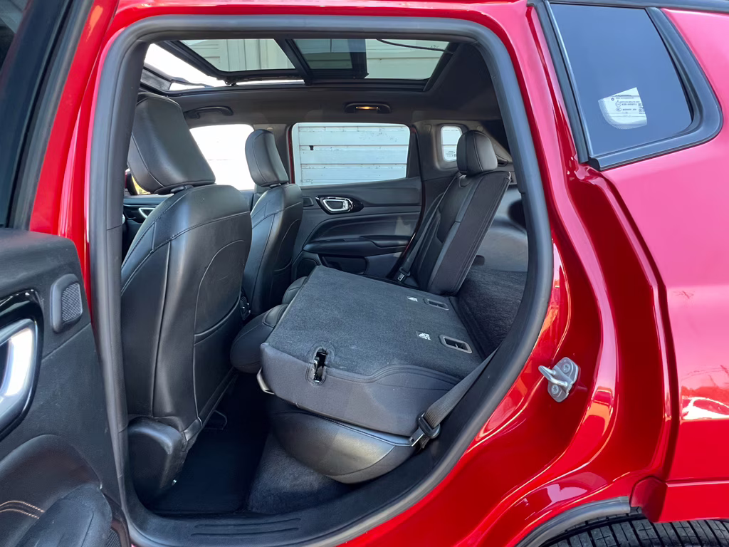 2022 Redline Pearlcoat Jeep Compass (RED) Edition 4X4 SUV