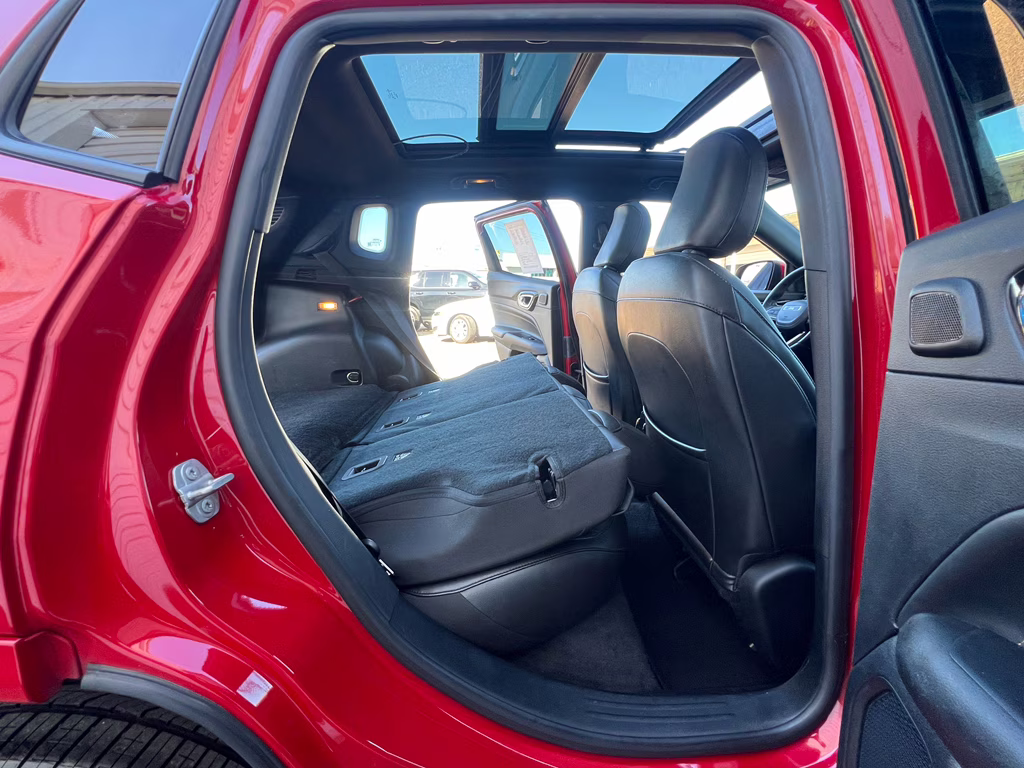 2022 Redline Pearlcoat Jeep Compass (RED) Edition 4X4 SUV