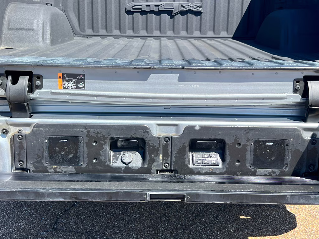 2023 Sterling Metallic GMC Sierra AT4X 4X4 Truck