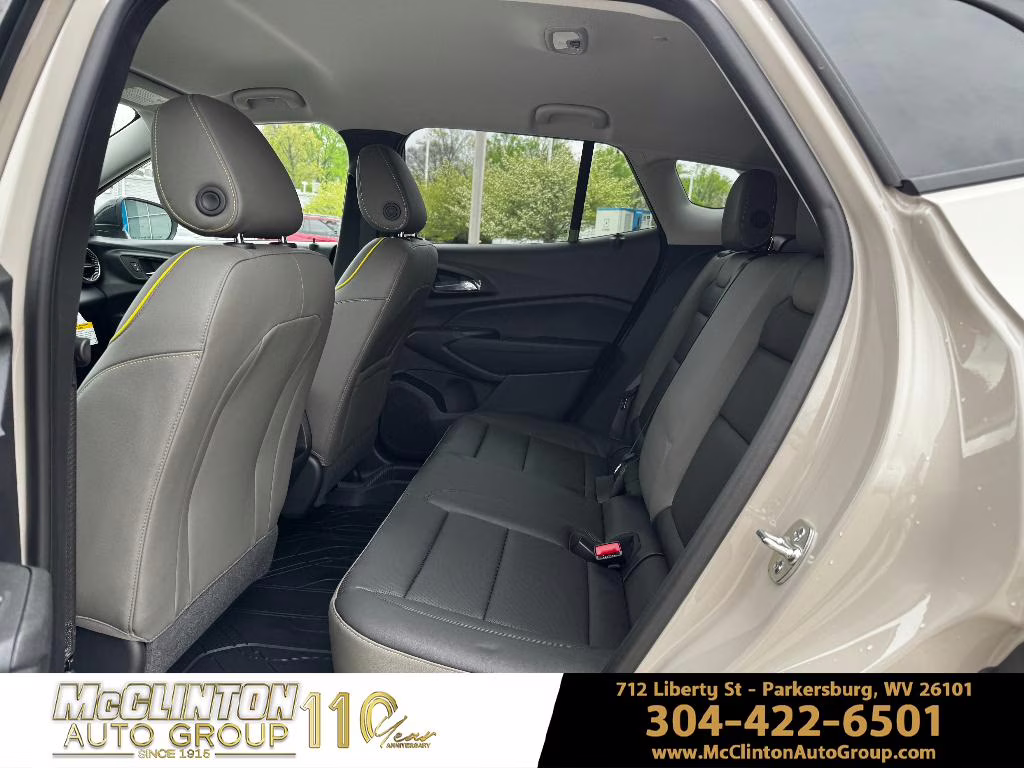 2026 White Sands Chevrolet Trax ACTIV FWD SUV