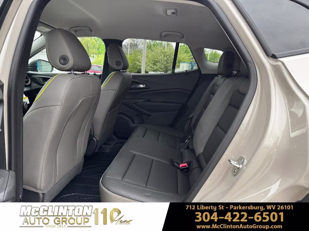 2026 White Sands Chevrolet Trax ACTIV FWD SUV