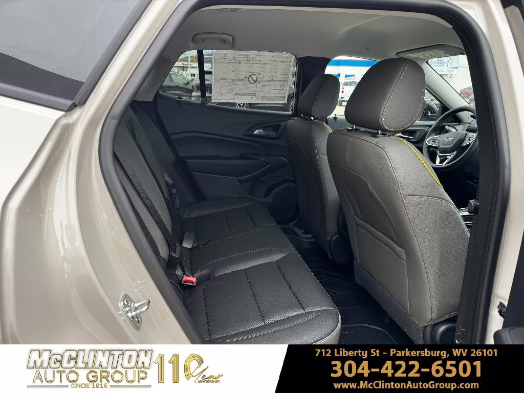 2026 White Sands Chevrolet Trax ACTIV FWD SUV