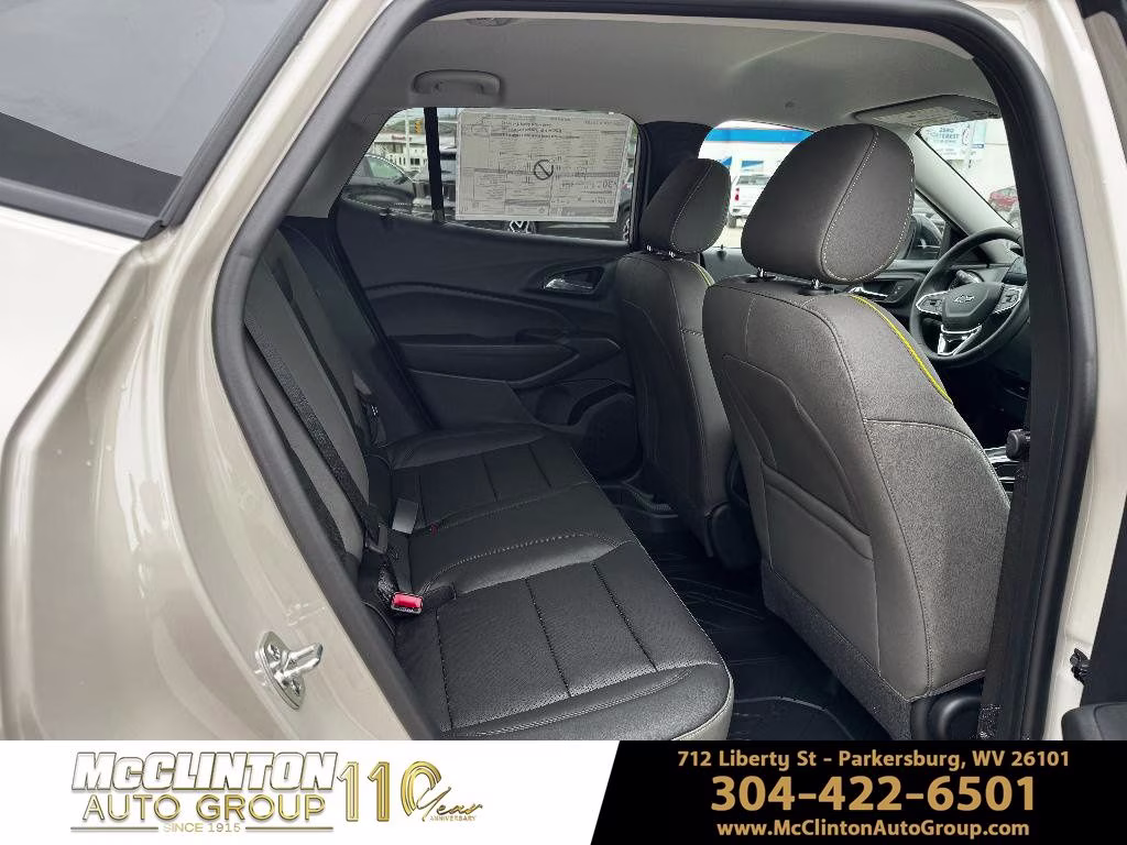 2026 White Sands Chevrolet Trax ACTIV FWD SUV