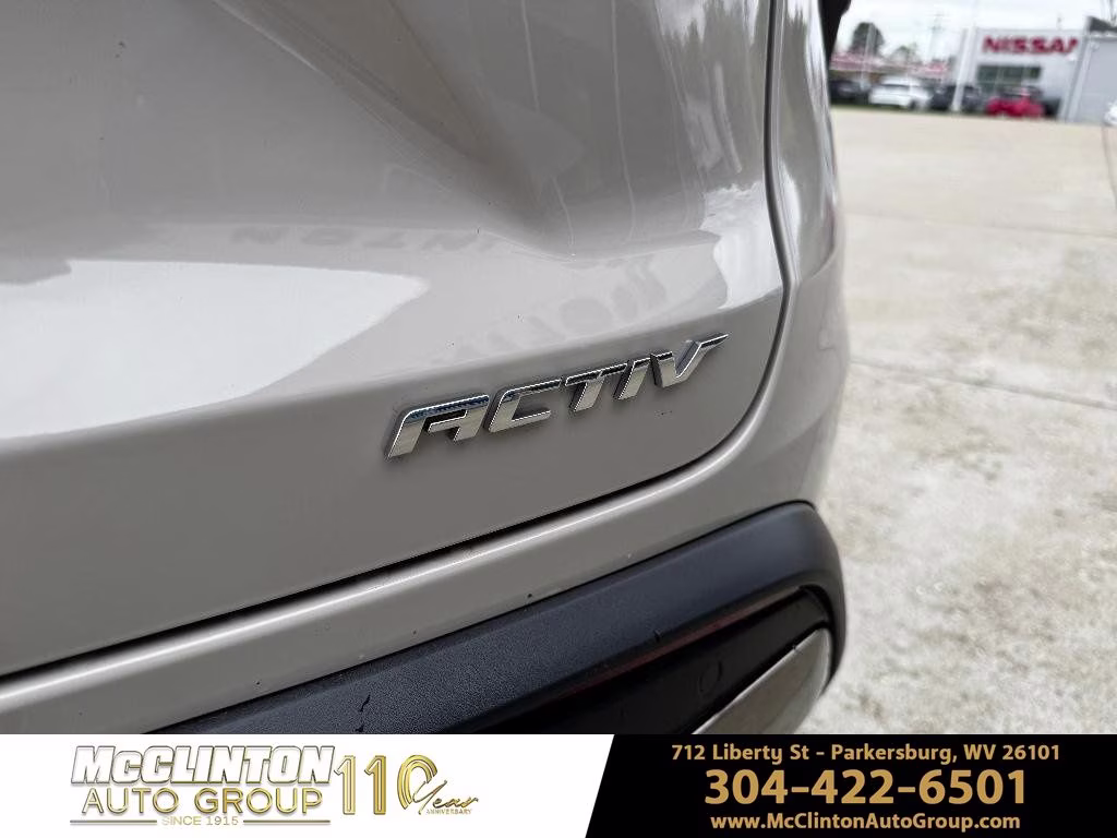 2026 White Sands Chevrolet Trax ACTIV FWD SUV