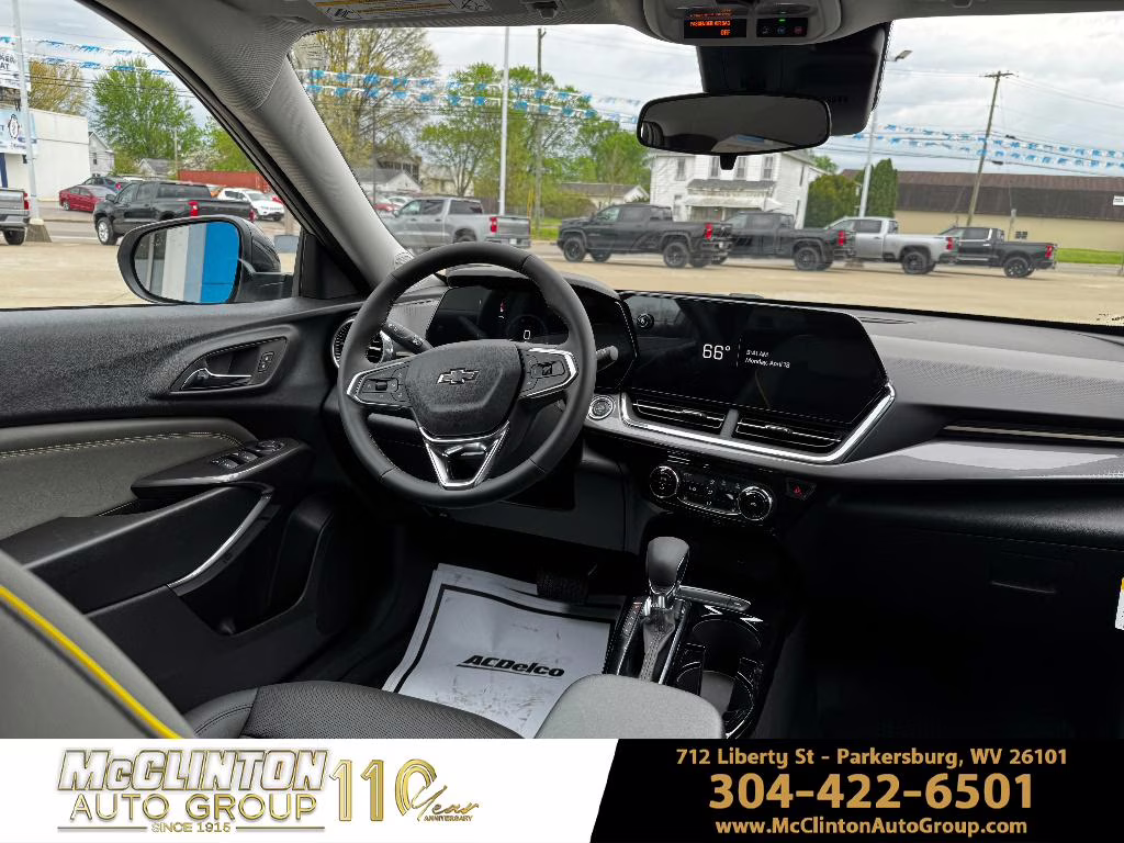 2026 White Sands Chevrolet Trax ACTIV FWD SUV
