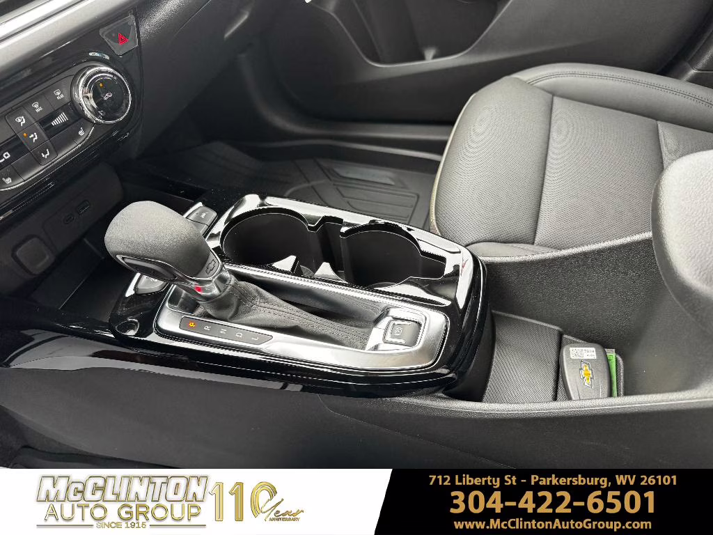 2026 White Sands Chevrolet Trax ACTIV FWD SUV