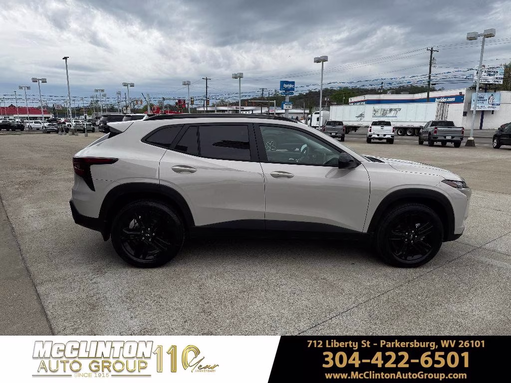 2026 White Sands Chevrolet Trax ACTIV FWD SUV