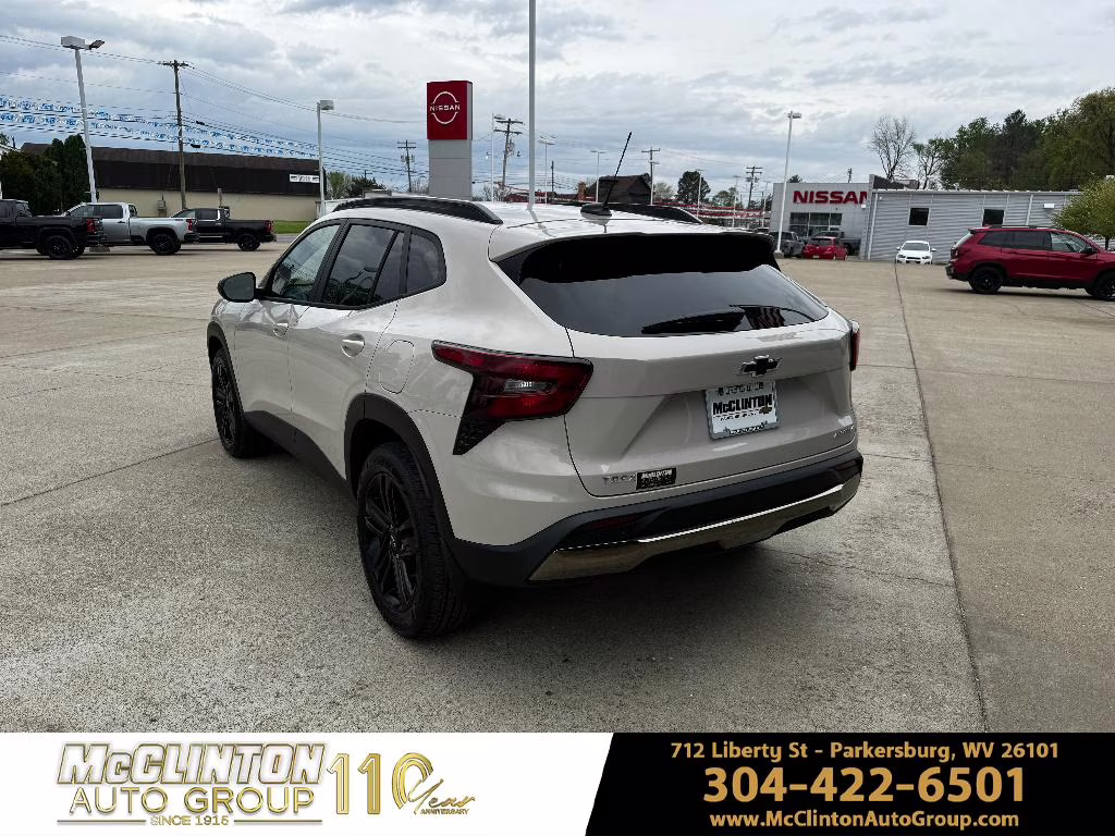 2026 White Sands Chevrolet Trax ACTIV FWD SUV