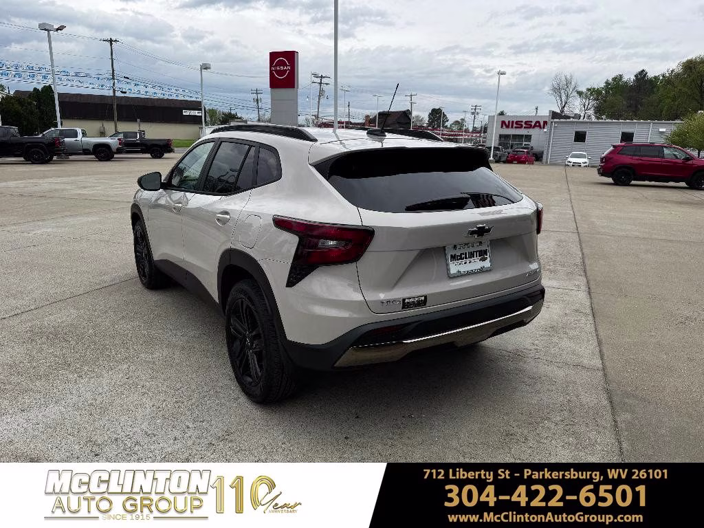 2026 White Sands Chevrolet Trax ACTIV FWD SUV