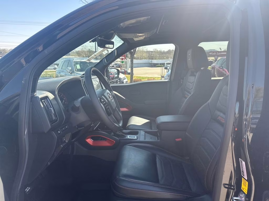 2026 Super Black Nissan Frontier PRO-4X 4X4 Truck