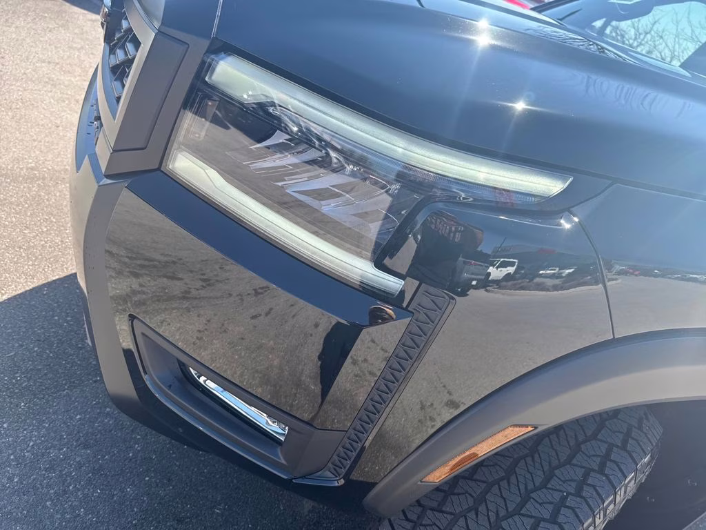 2026 Super Black Nissan Frontier PRO-4X 4X4 Truck