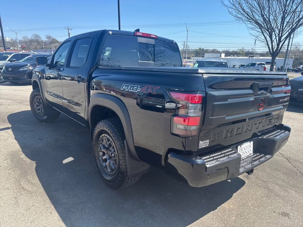 2026 Super Black Nissan Frontier PRO-4X 4X4 Truck