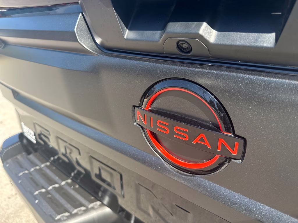 2026 Super Black Nissan Frontier PRO-4X 4X4 Truck