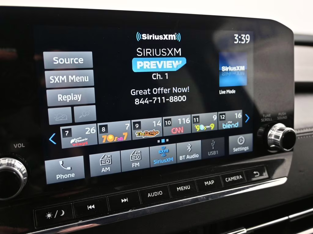 2024 Labrador Black Pearl Mitsubishi Outlander SE Black Edition FWD SUV