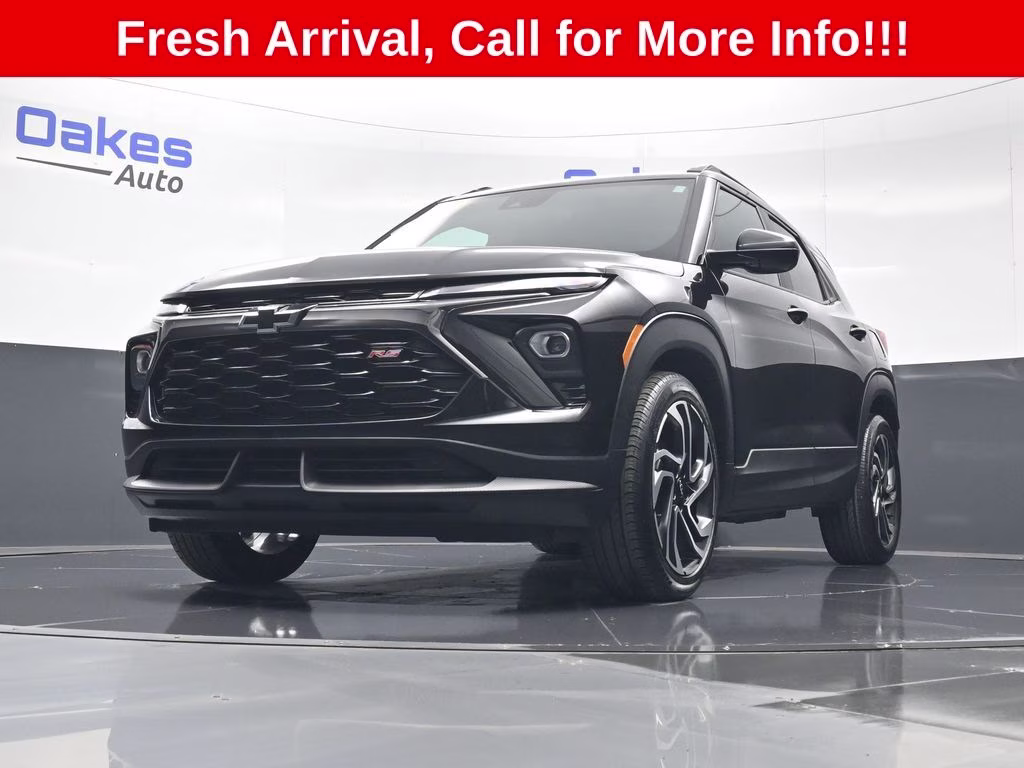 2024 Mosaic Black Metallic Chevrolet Trailblazer RS FWD SUV