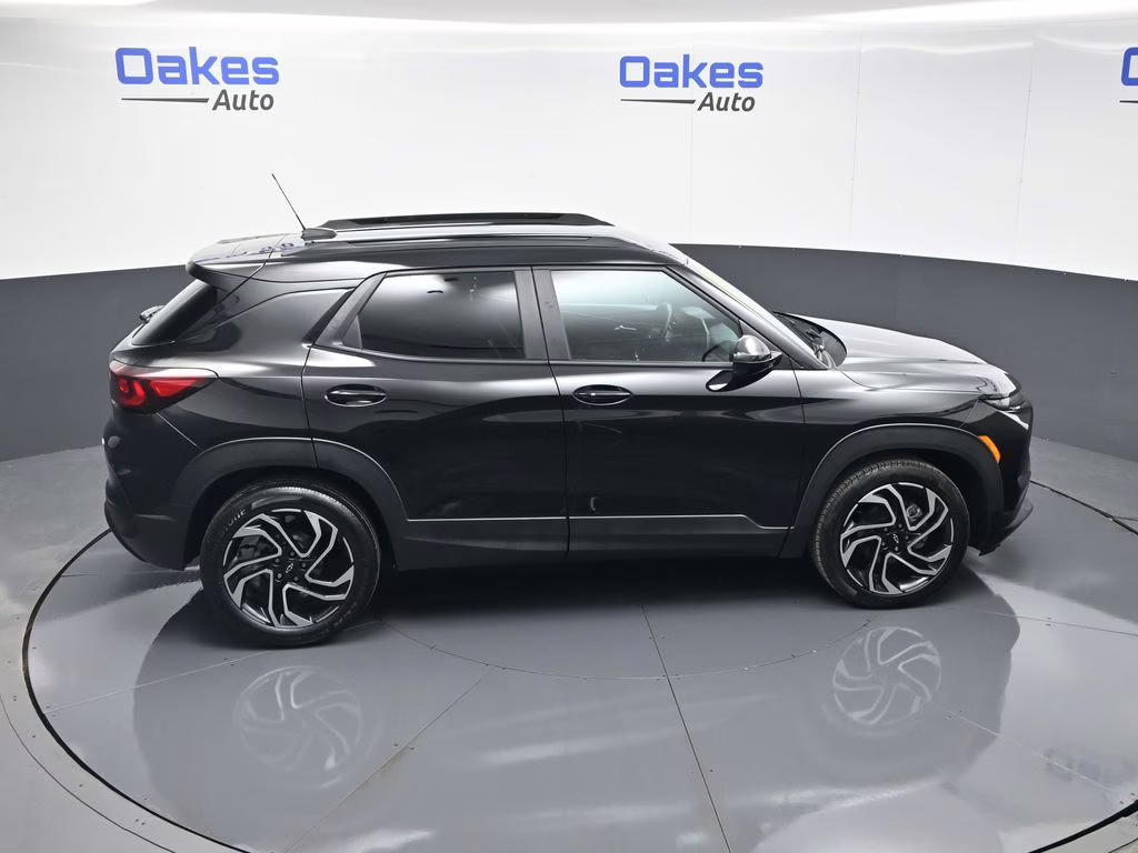 2024 Mosaic Black Metallic Chevrolet Trailblazer RS FWD SUV