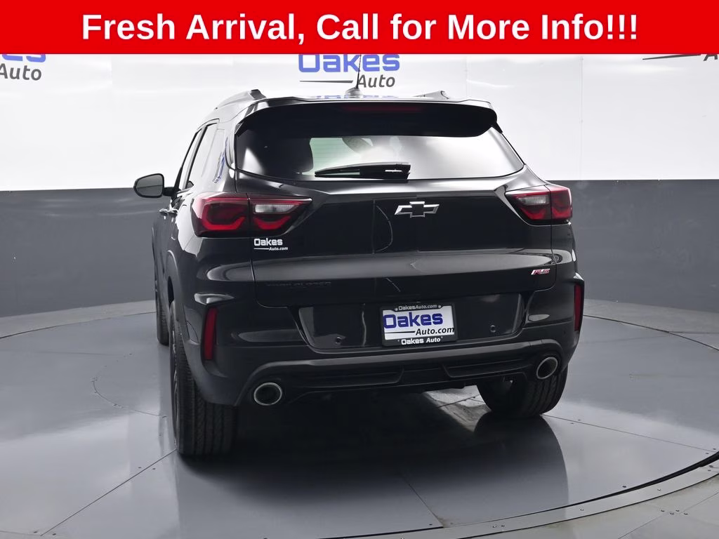 2024 Mosaic Black Metallic Chevrolet Trailblazer RS FWD SUV